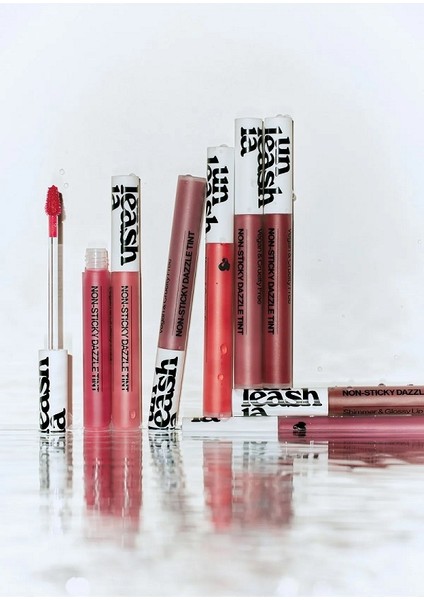 - Non-Sticky Dazzle Tint No: 02 Sunbeam,  Işıltı ve Dolgunluk Veren Dudak Parlatıcısı