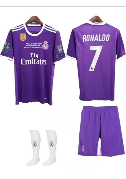 Real Madrid 2017 Cardiff Şampiyonlar Ligi Finali Cristiano Ronaldo Çocuk Forması+Şort+Armalı Çorap 3'lü Set