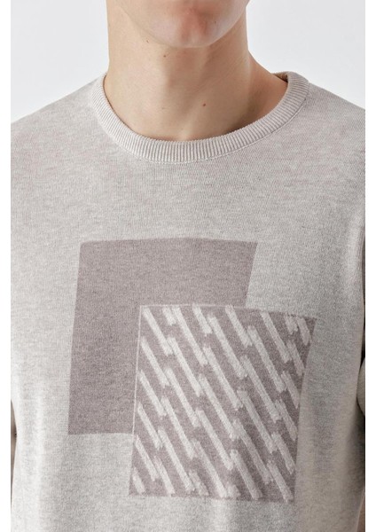 Slimfit Bisiklet Yaka Önü Desenli Pamuklu Erkek Triko Kazak fırsatları