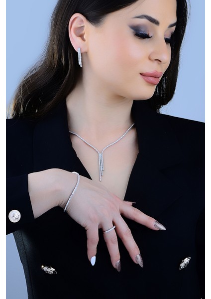 925 Ayar Gümüş Salkım 3 Sıra Pırlanta Montür Su Yolu Düğün Seti