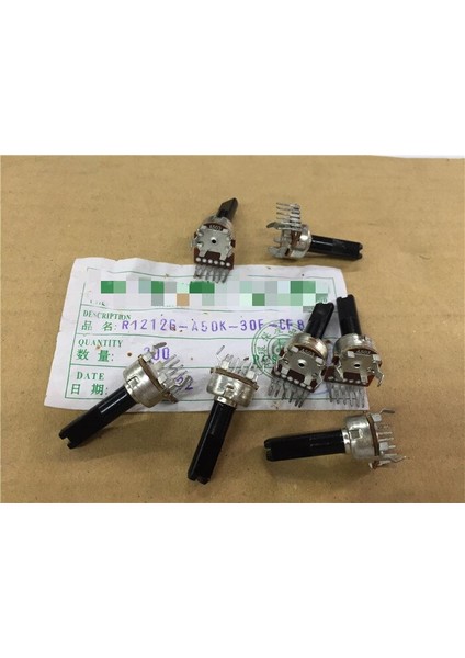 Cf RK1212G Için 5 Adet/grup Dikey Çift Potansiyometre A503 A50K Kolu Uzunluğu 20MMF In (Yurt Dışından) fiyatları