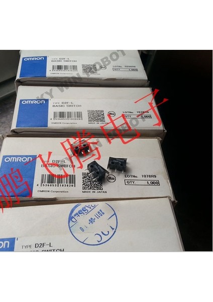 Adet/grup Japonya Omron D2F-L Fare Anahtarı Sarkaç Tipi 3 Pin 3A (Yurt Dışından) modelleri