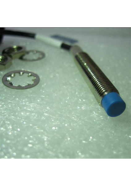 M8 2mm Algılama Dc 5 V Npn Nc LJ8A3-2-Z/AX-5V Silindir Endüktif Yakınlık Sensörü Anahtarı Çalışma Voltajı 5VDC Mcu Için Özel (Yurt Dışından) indirimleri