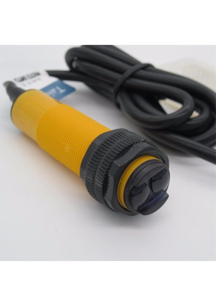 Yüksek Kaliteli Geribildirim Refleks M18 2 M 6-36VDC Pnp Yok E3F-R2P1 Retroreflektif Silindir Amplifikatör Fotoelektrik Sensör Anahtarı (Yurt Dışından) indirimleri