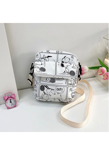 Snoopy Kız Erkek Omuz Askılı Çanta Cep Telefonu Çantası Sevimli 2023 Yeni Kadın Bozuk Para Cüzdanı Çocuk Çapraz Vücut Çanta (Yurt Dışından)