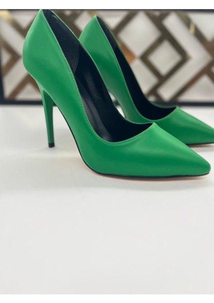 Kadın Yeşil Stiletto Ayakkabı modelleri