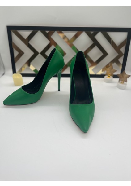 Kadın Yeşil Stiletto Ayakkabı indirimleri