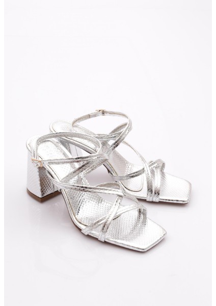 7610 Kadın Abiye Ayakkabı fiyatları