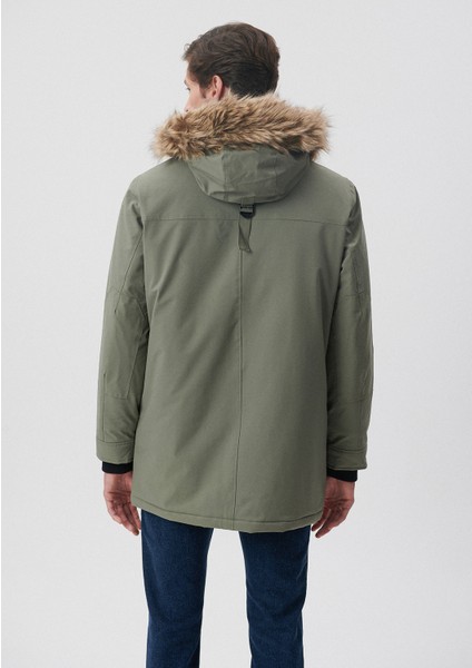 Kapüşonlu Yeşil Parka