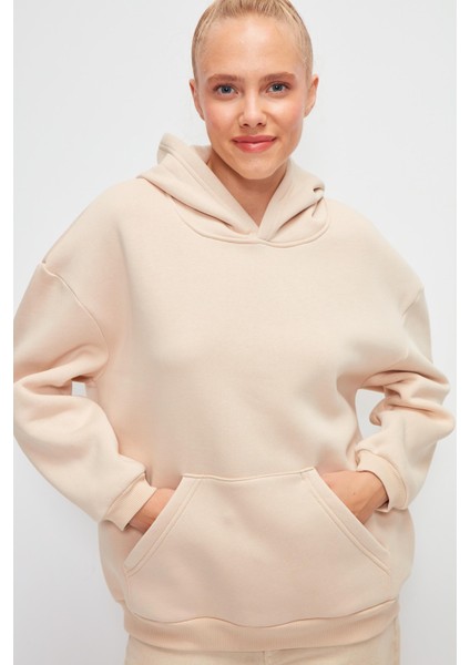 Kapüşonlu Düz Renk Sweatshirt