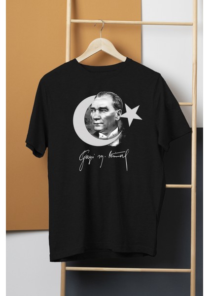 Atatürk Gazi Mustafa Kemal 10 Kasım Türk Bayrağı Baskılı Siyah T-Shirt Unisex Tişört
