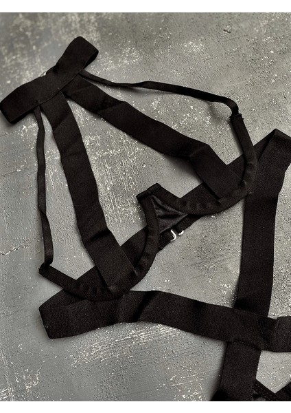 Balenli Harness Bodysuit fırsatları