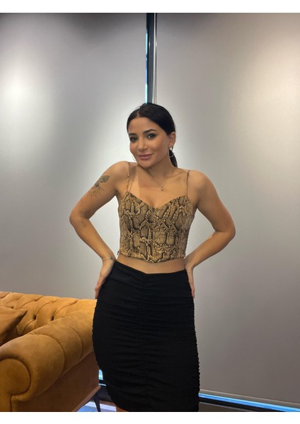 Yüksek Bel Lastik Büzgü Lüx Krep Siyah Renk Etek fiyatları