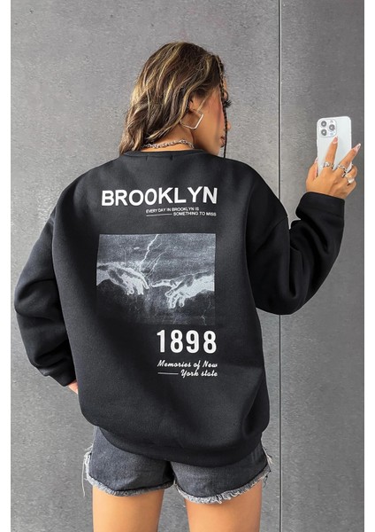 1898 Baskılı Bisiklet Yaka Sweatshirt