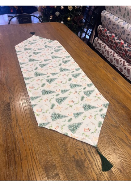 Tuğçe Demir Home Design Yılbaşı Çam Ağacı Desen Runner Supla Set
