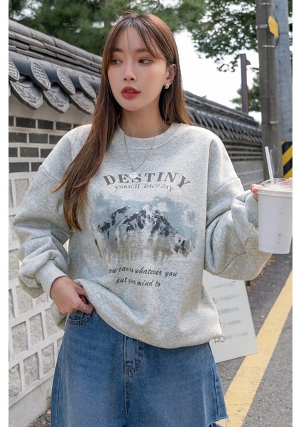 Destiny Baskılı Oversize Sweatshirt