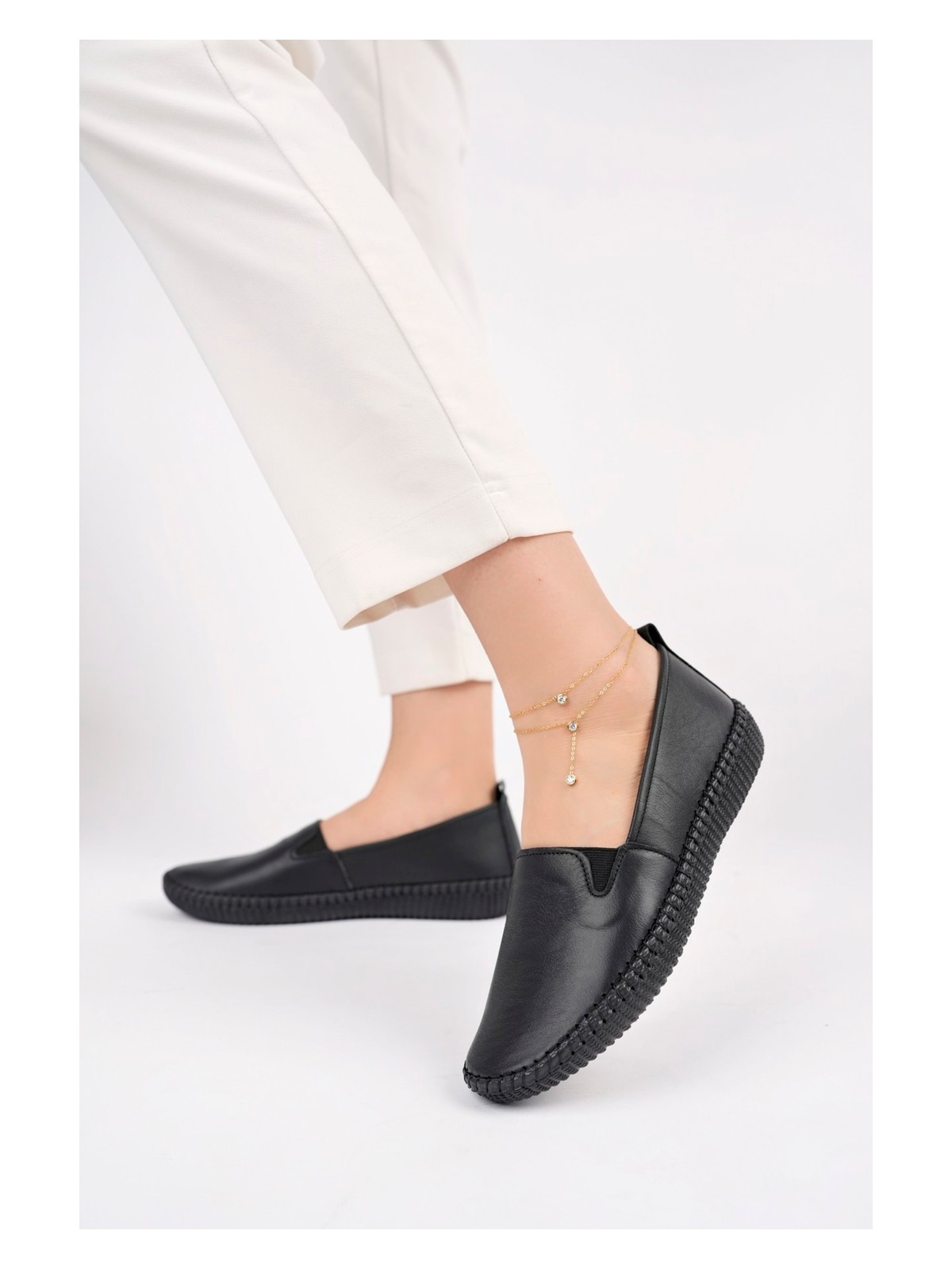 Tarçın Ayakkabı Hakiki Deri Siyah Kadın Deri Babet TRC62-8002