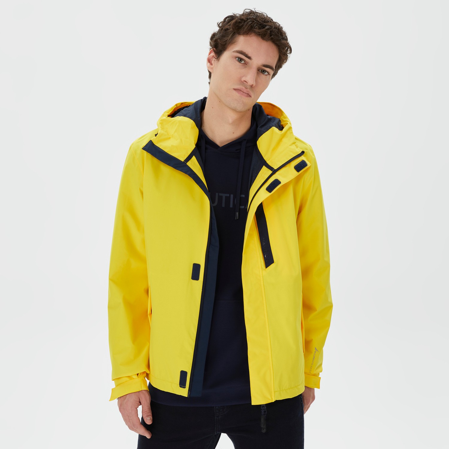 Nautica Erkek Siyah Su Kaydırma Özellikli Yağmurluk J37560T.0TB