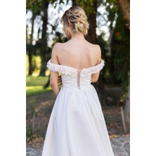 Berissima Bride Ariadne 3 Boyutlu Çiçek Süslemeli Saten Helen Gelinlik