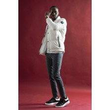 Akçaylar Slimfit Çıtçıt ve Fermuar Kapamalı Dik Yaka Kolları Lastikli Astarlı Yan Cepli Erkek Kısa Mont