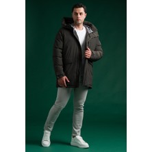 Akçaylar Slimfit Kapşonlu Çıtçıt ve Fermuar Yan Fermuar Cepli Elyaf Dolgulu Astarlı Erkek Uzun Spor Mont
