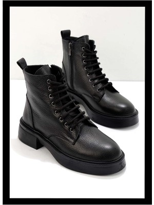 Bambi Siyah Leather Kadın Bot & Bootie K02423018103