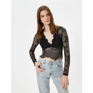 Dantelli Bluz Transparan Crop V Yaka