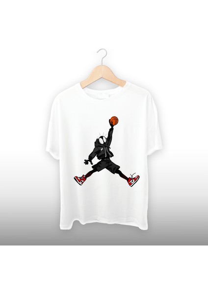 Basketbol Oynayan Adam Detaylı Unisex Tişört