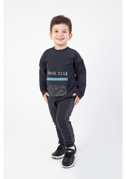 Erkek Çocuk Travel Club Baskılı Eşofman Takımı modelleri