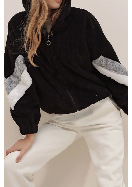 Siyah Kapüşonlu Fermuarlı Kolları Renk Bloklu Oversize Peluş Sweatshirt fiyatları