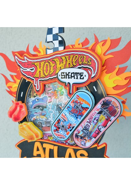 Kaykay Temalı Erkek Çocuk Doğum Günü İsme Özel 3D Pasta Parti Süsü (20X22cm) indirimleri