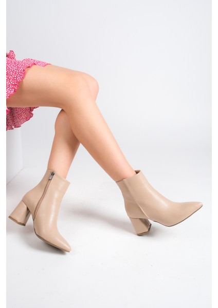 MBZFR5006D-N Kadın Nude Kalın Topuklu Sivri Burun Fermuarlı Kısa Bot &bootie