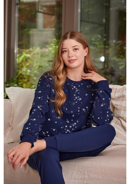 Kadın Yıldız Desenli Pijama Takımı fiyatları