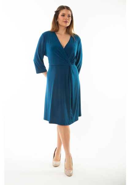 Kadın Büyük Beden Mor Anvelop Yakalı Kapri Kollu Elbise 65N37067 fırsatları