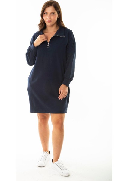 Kadın Büyük Beden Lacivert Ön Pat Fermuarlı Dik Yakalı Sweatshirt Elbise 65N36968 fiyatları