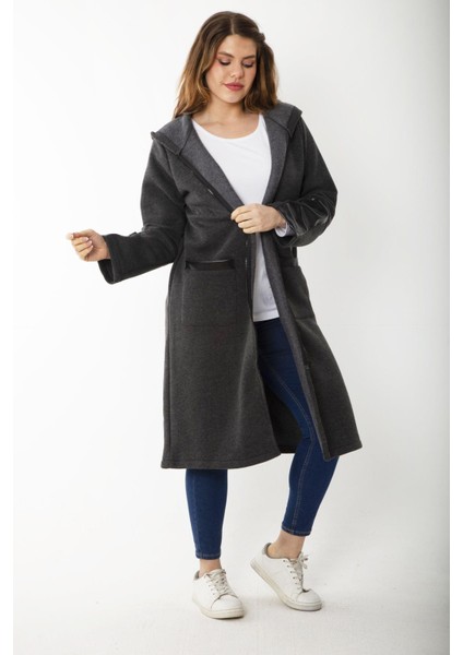 Kadın Büyük Beden Füme Ön Fermuarlı Kapşonlu Astarsız Suni Deri Garnili Kaban 65N37179 fırsatları