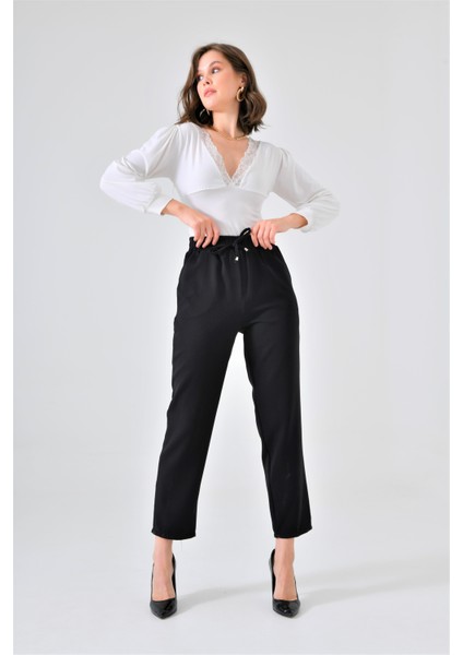 Siyah Beli Lastikli Bağcıklı Fit Pantolon modelleri