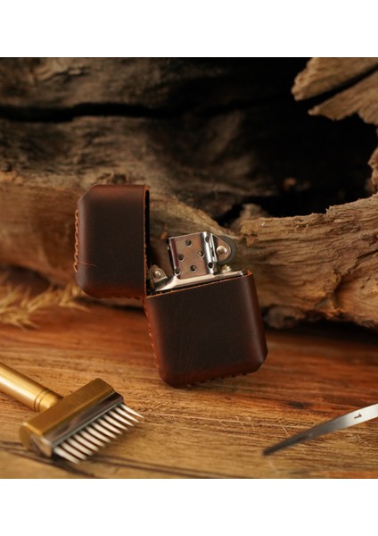 Deri Kılıflı Zippo Çakmak