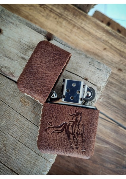 Deri Kılıflı Zippo Çakmak