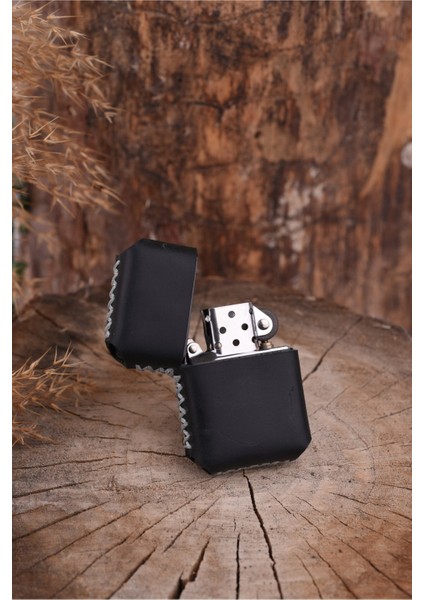 Deri Kılıflı Zippo Çakmak