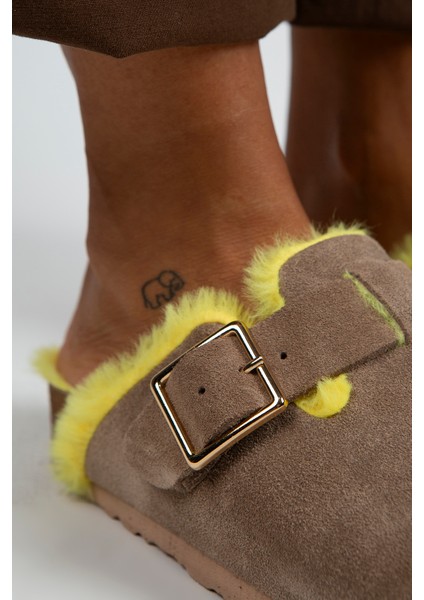 Zeta Kürklü Kadın Hakiki Deri Kemerli Tokalı Renkli Kürklü Vizon Sarı Terlik modelleri