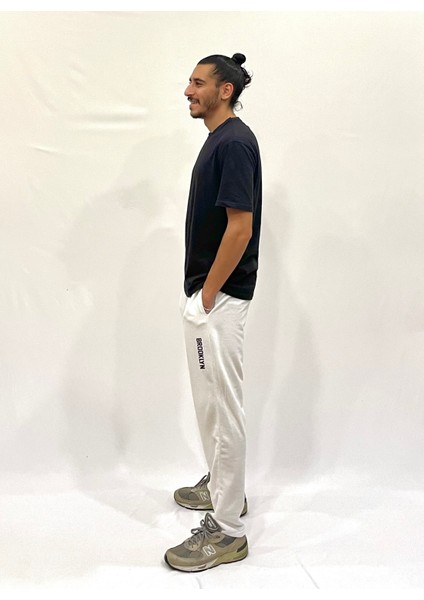 Erkek Regular Fit Broklyn Baskılı Eşofman Altı Spr 205 fiyatları