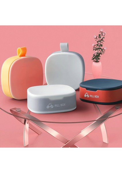 Masa Küçük Hap Kutusu Üst Düzey Ilaç Hap Kutusu Hap Kapsül Saklama Kutusu Dört Bölmeli [pembe ve Sarı] 1 Paket + Ilaç Kesici [gıda Sınıfı Pp5] Yüksek Değerli Taşınabilir Model (Yurt Dışından)
