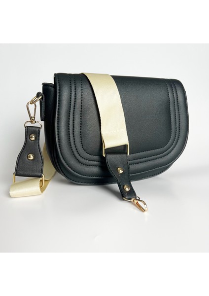 Zeni - Siyah Deri Çapraz Kadın Çantası