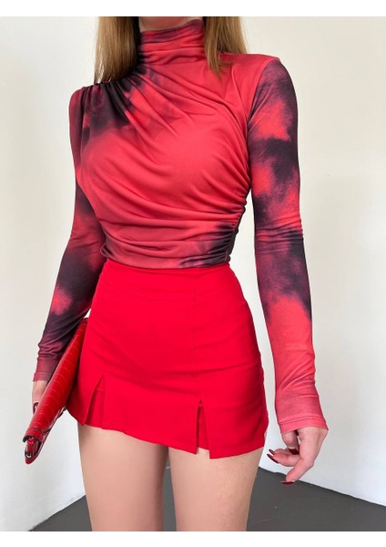 Batik Desenli Uzun Kollu Batik Desenli Bluz fiyatları