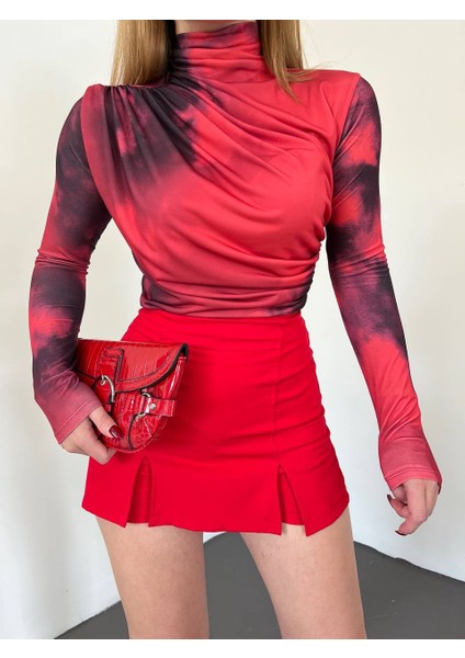 Batik Desenli Uzun Kollu Batik Desenli Bluz indirimleri