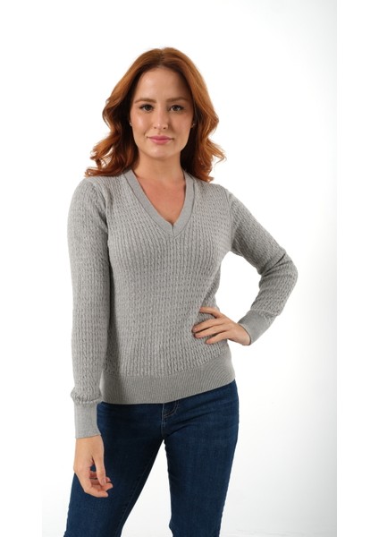 Kadın Gri %100 Organik Pamuk V Yaka Saç Örgülü Triko Kazak Örme Bluz TRIST-6155 fiyatları