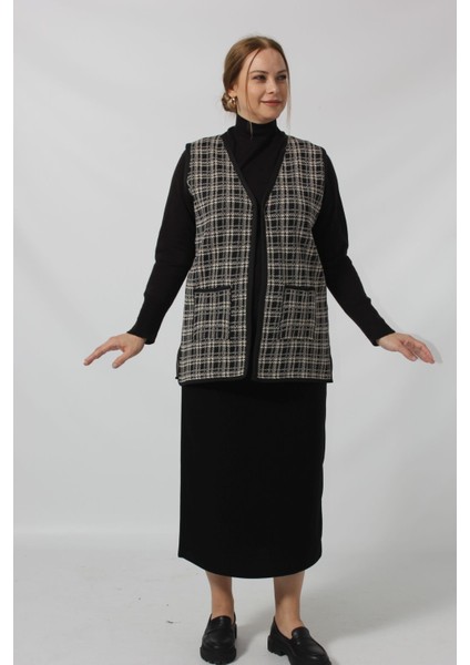 Y466 Siyah-Krem Kareli Cepli Mevsimlik Anne Yelek