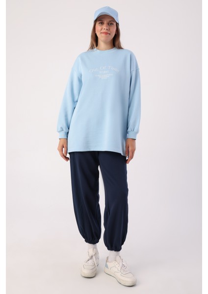 Oversize Nakışlı Sweatshirt