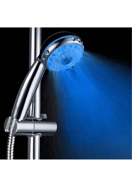 Pratik LED 3 Renk Değişen Parlak Işık Sıcaklık Kontrolü Duş Başlığı Banyo Yeni (Yurt Dışından) modelleri